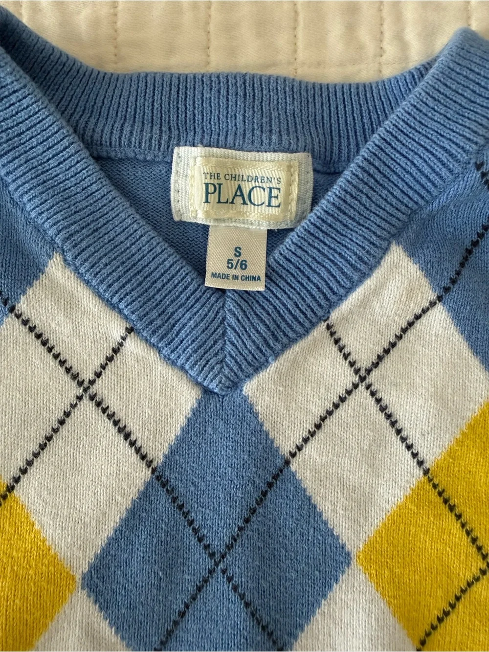 The Children's Place Blue & Yellow Argyle Sweater Vest - Kids size 5/6